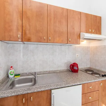 Teo Apartamento Brist