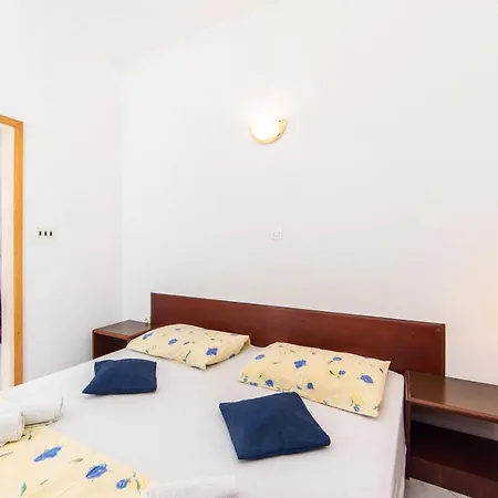 Teo Apartamento Brist
