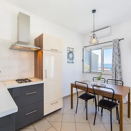 Teo Apartamento Brist